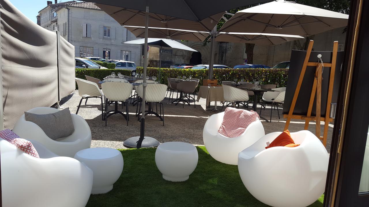 Saveurs De L'Abbaye Hotel Saintes Exterior photo